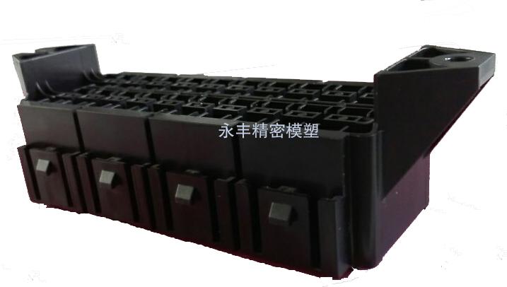 接線盒（hé）